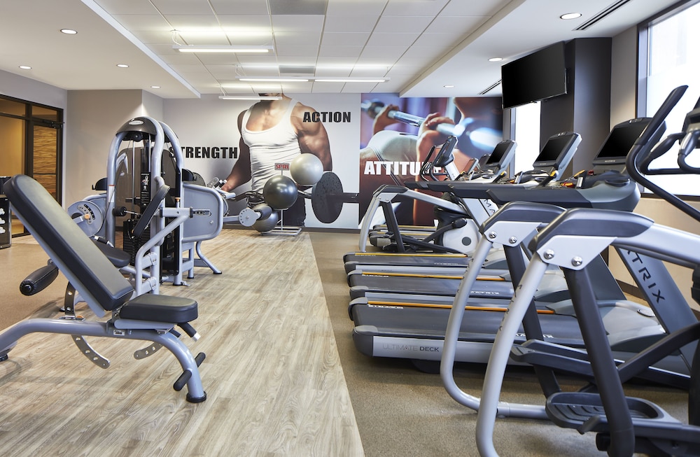 Fitness facility, Renaissance Chicago Glenview Suites Hotel