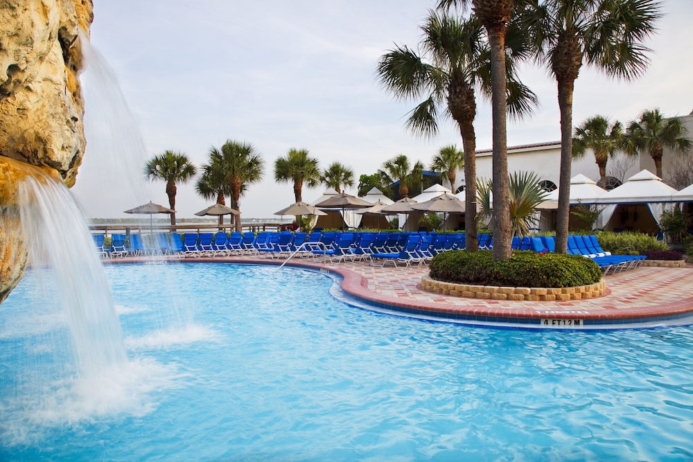 Clearwater Beach Marriott Suites on Sand Key (Clearwater Beach, USA