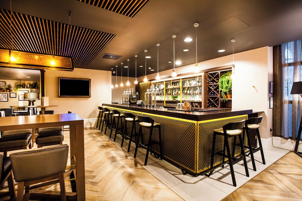 Bar (on property), Crowne Plaza Leeds, an IHG Hotel