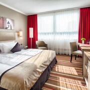 Top Hotels In Hamburg From 38 Free Cancellation On Select Hotels Expedia