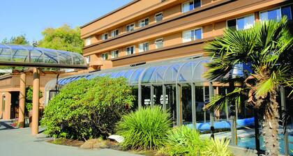 Days Inn by Wyndham Victoria On The Harbour