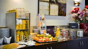 Minibar, Schreibtisch, kostenloses WLAN