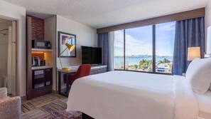 In-room safe, iron/ironing board, free WiFi, linens