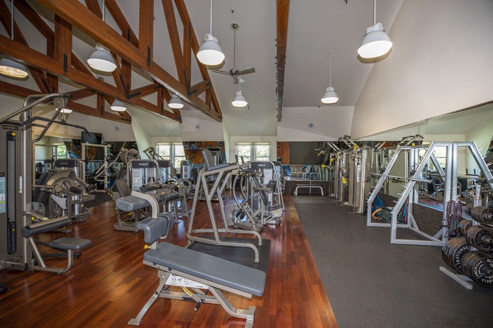 Fitness facility, Flamingo Resort