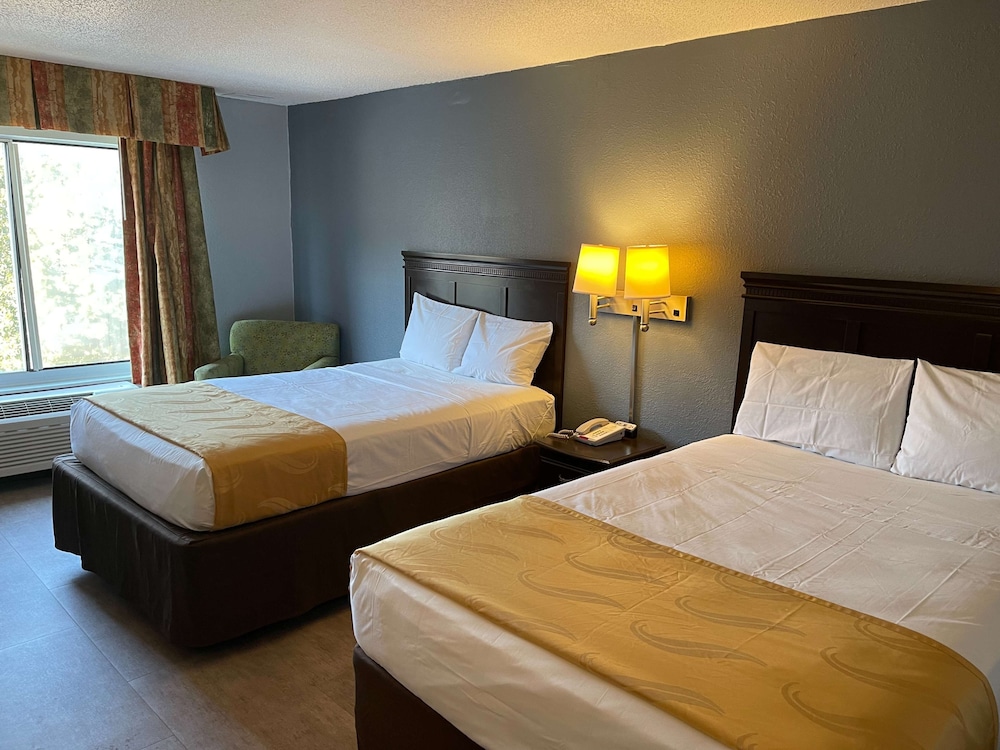 SureStay Plus Hotel by Best Western Durham Medical Center in Raleigh