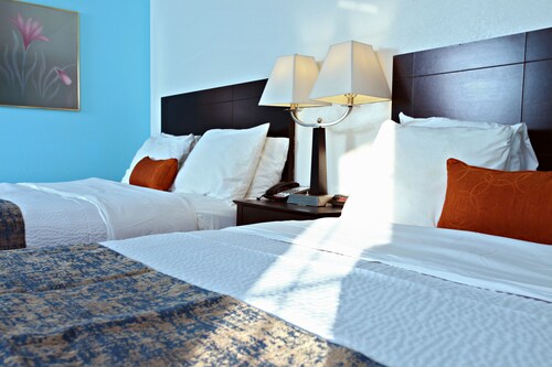 Newton Kansas Hotels From 47 Cheap Hotel Deals Travelocity