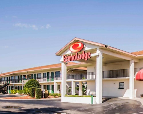 Great Place to stay Econo Lodge Sebring near Avon Park 