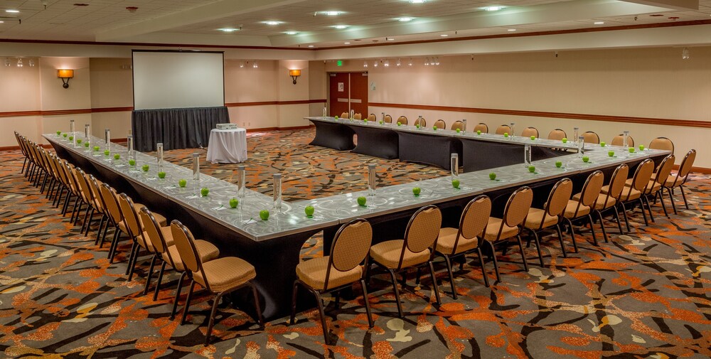 Holiday Inn Golden Gateway (San Francisco, USA) Expedia Holiday Inn Golden Gateway (San Francisco, USA) Expedia