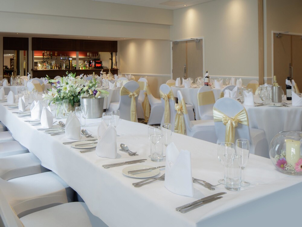 Banquet hall, Mercure Hatfield Oak