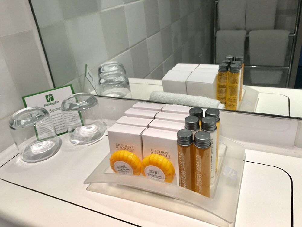 Bathroom amenities, Holiday Inn Hull Marina, an IHG Hotel