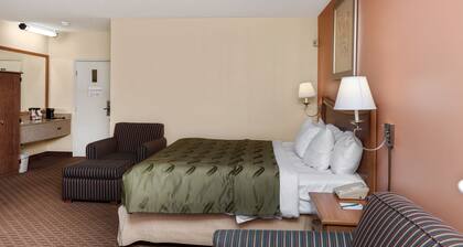 Bangor Suites Airport Hotel