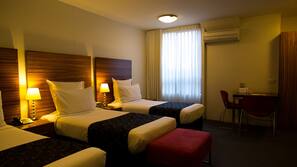 Premium bedding, Select Comfort beds, in-room safe, iron/ironing board