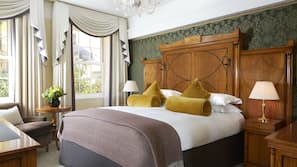 Egyptian cotton sheets, premium bedding, pillow top beds, in-room safe