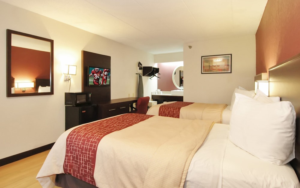 Red Roof Inn PLUS+ Chicago - Hoffman Estates