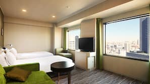 Premium bedding, down duvet, in-room safe, desk