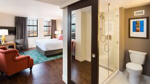 Egyptian cotton sheets, premium bedding, pillow top beds, in-room safe