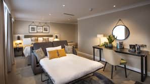Premium bedding, free minibar, in-room safe, desk