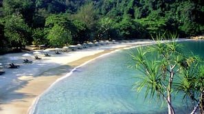 White sand, beach bar