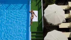 Piscina stagionale all'aperto