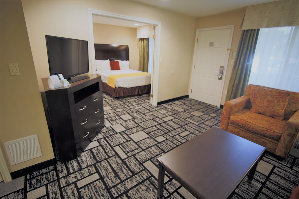 Best Western Plus Meridian Inn & Suites, Anaheim-Orange