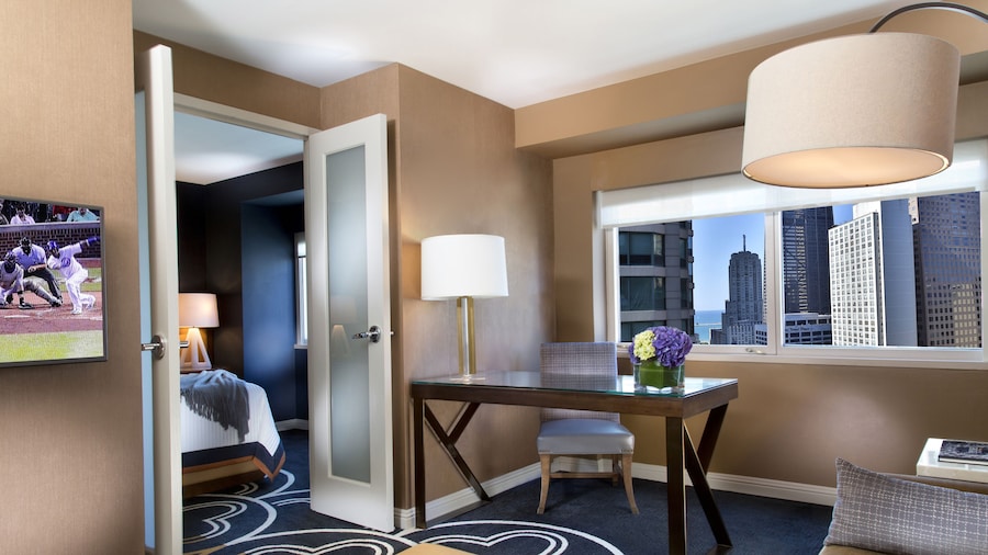 Omni Chicago Suites - Magnificent Mile