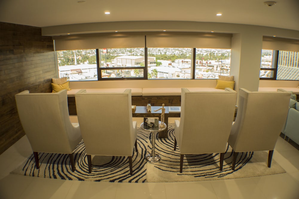 Lobby sitting area, Grand Hotel Tijuana