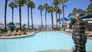 3 outdoor pools, open 7:00 AM to 10:00 PM, pool umbrellas, pool loungers
