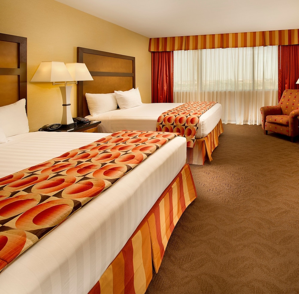 Room, Drury Inn & Suites Phoenix Airport