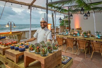 San juan marriott resort and stellaris casino phone number phone number