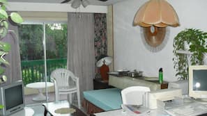 Memory foam beds, individually decorated, individually furnished, desk