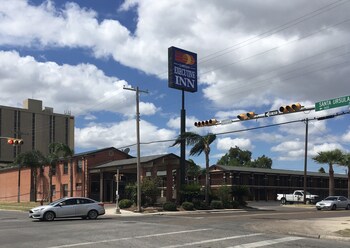 Laredo Executive Inn