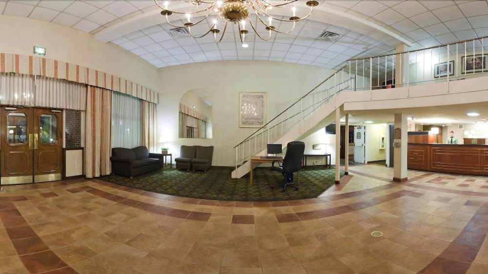 Clarion Hotel Campus Area In Eau Claire Rates Reviews On Clarion Hotel Campus Area In Eau Claire Rates Reviews On Orbitz