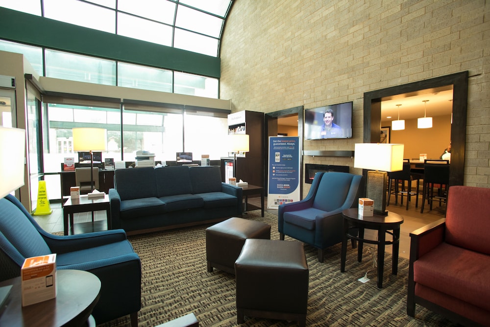 Interior, Comfort Suites Oakbrook Terrace near Oakbrook Center