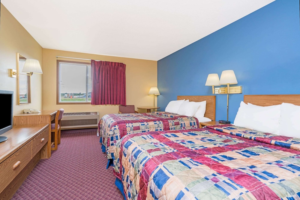 Days Inn by Wyndham West-Eau Claire