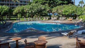 Outdoor pool, sun loungers