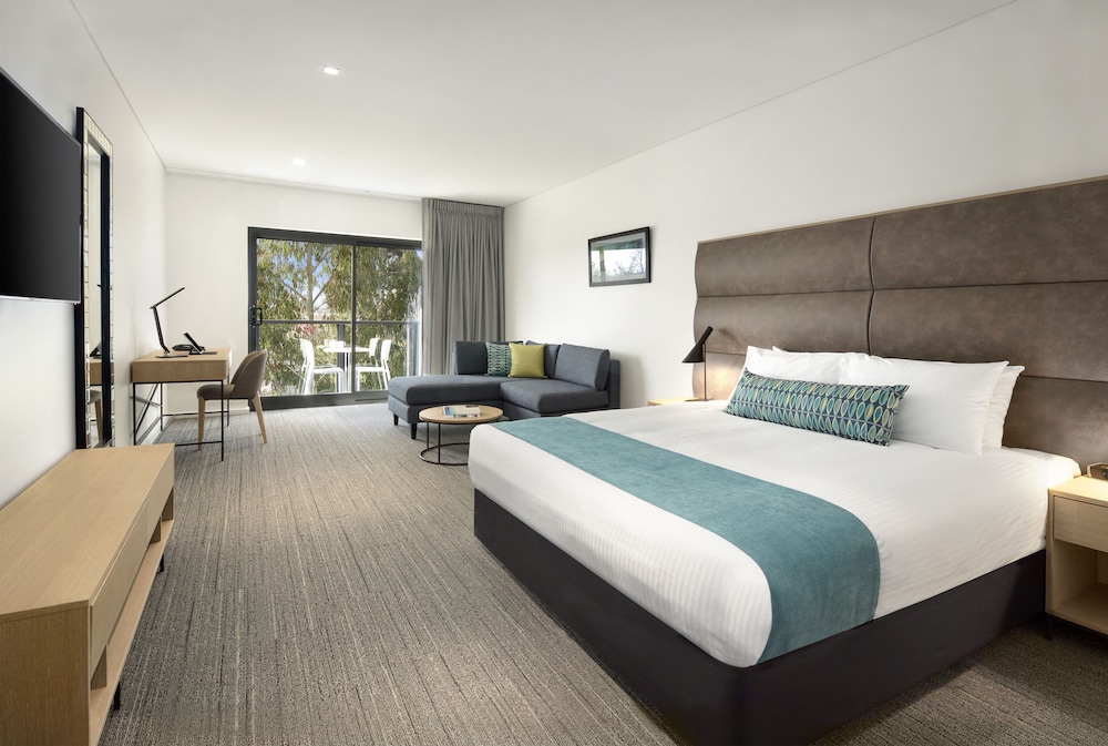 Room, Quality Hotel Lakeside Bendigo