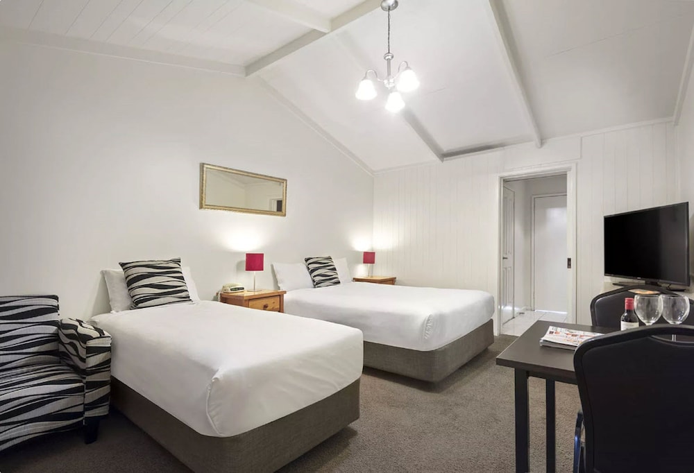 Room, Quality Hotel Lakeside Bendigo