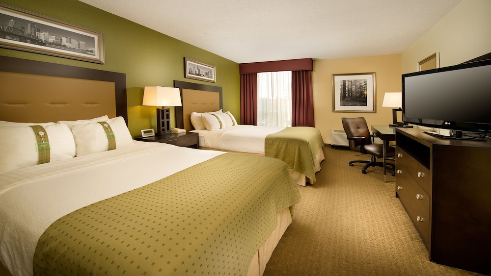 Holiday Inn Airport - Portland, an IHG Hotel