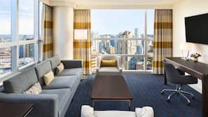 Premium bedding, down comforters, pillowtop beds, in-room safe
