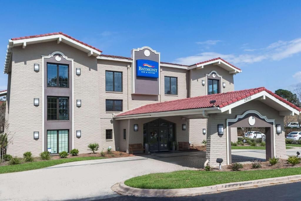 Baymont by Wyndham Tallahassee Central in Tallahassee, United States