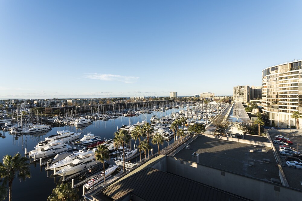 The Ritz-Carlton, Marina del Rey