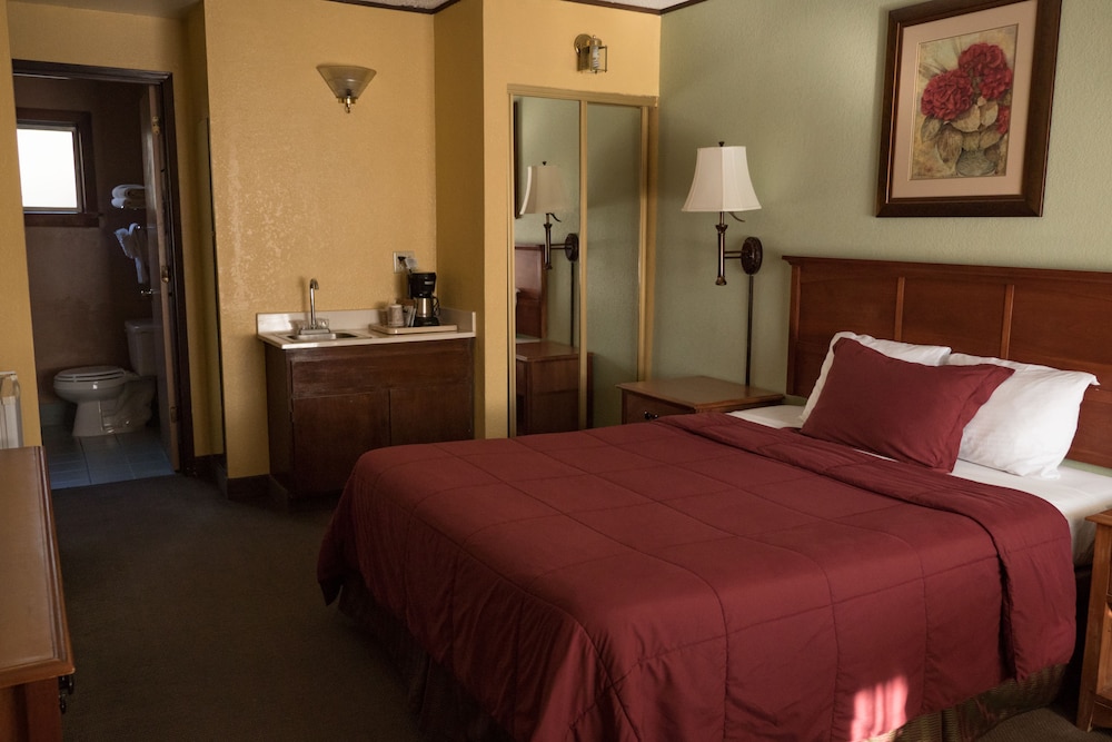 cheap hotels three rivers ca