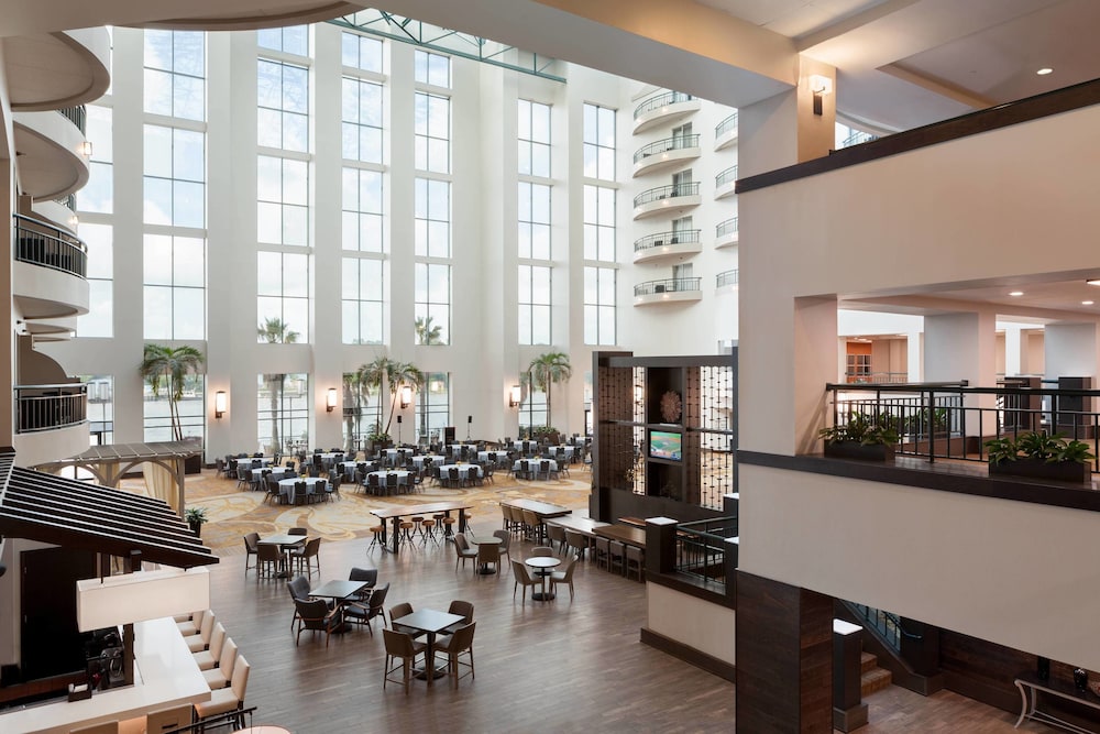 Lobby, Marriott Savannah Riverfront