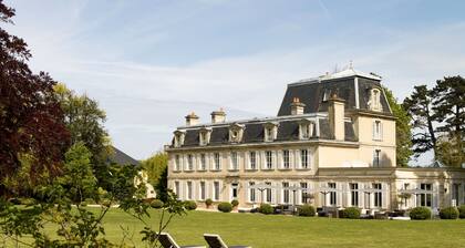 Château La Chenevière