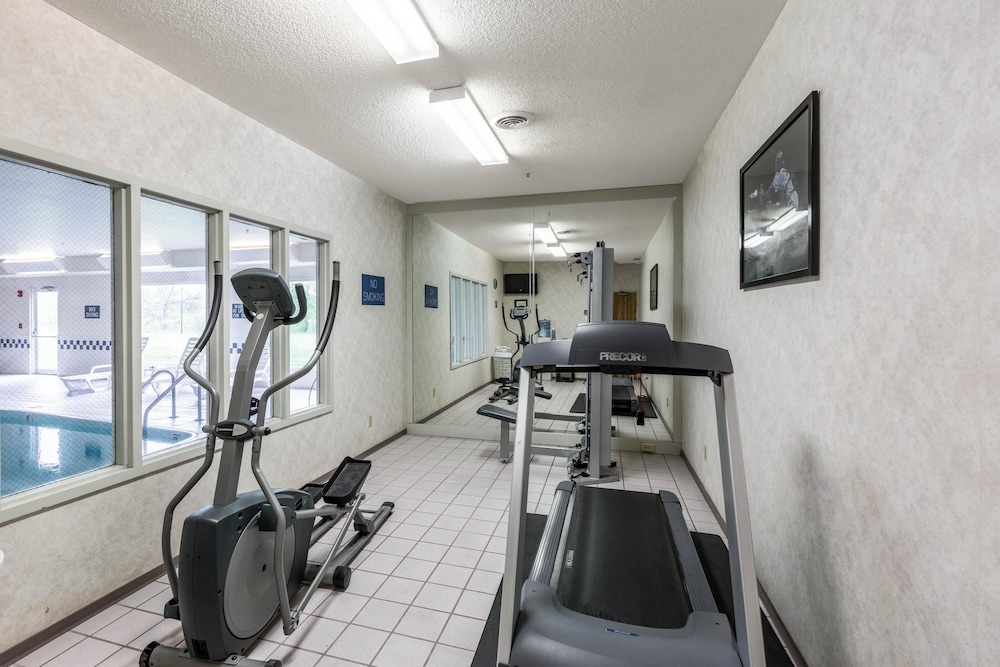 Fitness facility, Quality Inn