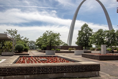 Great Place to stay City Place St. Louis - Downtown Hotel near St. Louis 