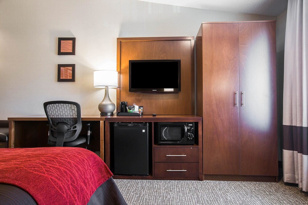 Comfort Inn Glenmont Albany South in Glenmont Best Rates & Deals on