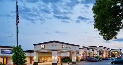 Best Western Plus Milwaukee Airport Hotel & Conference Ctr