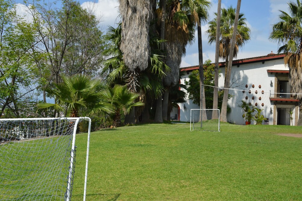 Sport court, Radisson Hotel Tapatio Guadalajara