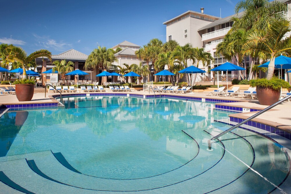 Outdoor pool, Marriott Hutchinson Island Beach Resort, Golf & Marina